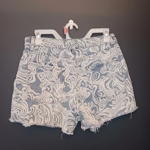 No Boundaries womens shorts size 9 - Picture 2 of 3